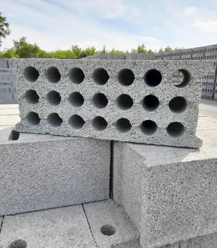 Blocs béton et parpaings à Cholet par Cholet Agglos